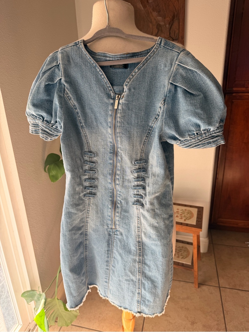 Truce Girls Zip Front Puff Sleeve Fray Hem Denim Dress L 14